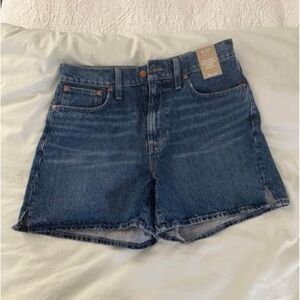Madewell denim shorts!